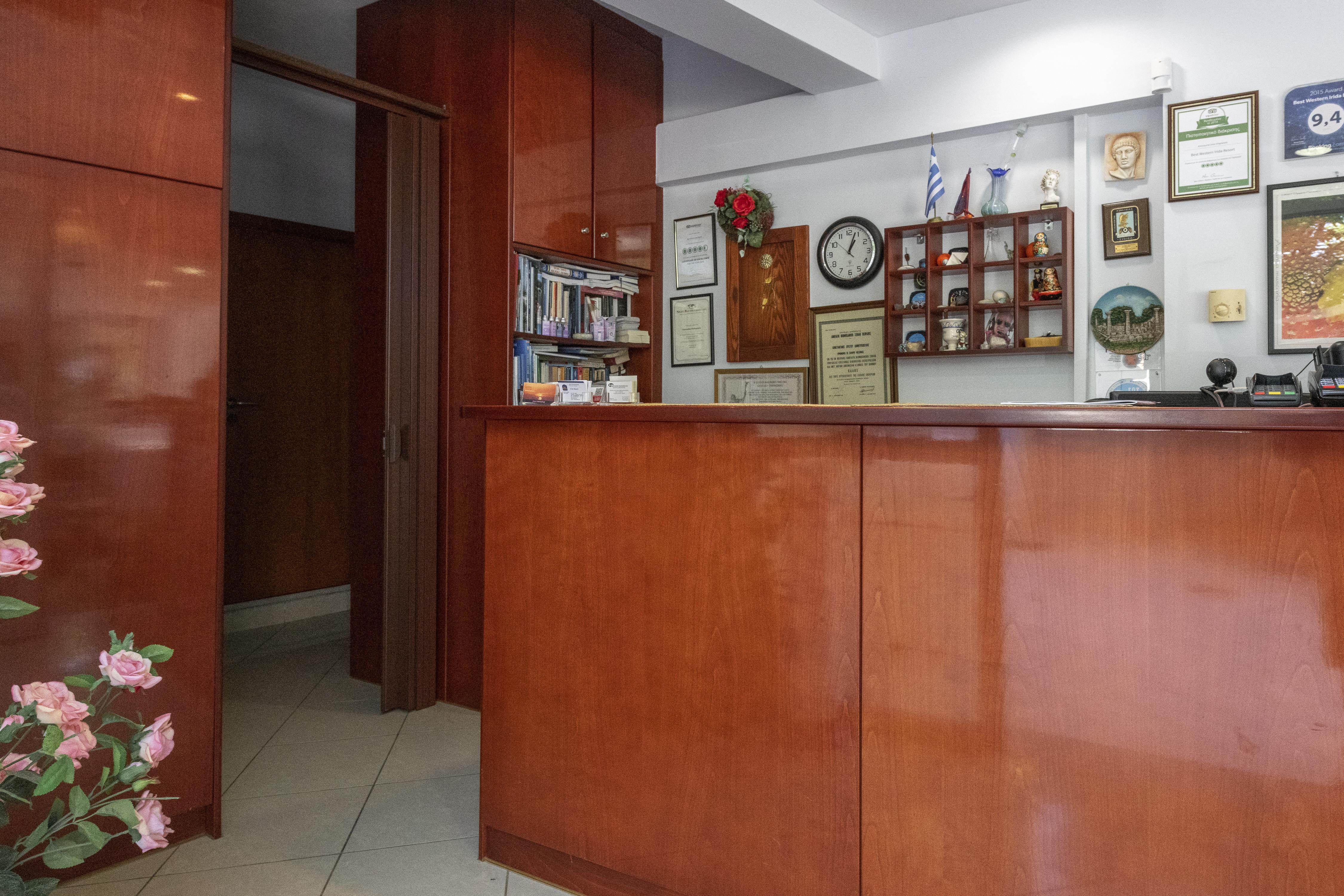Irida Beach Resort Suites Kyparissia Exterior photo